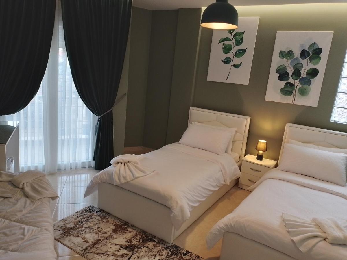 Ajilin Hotel Rooms Korce Exterior foto