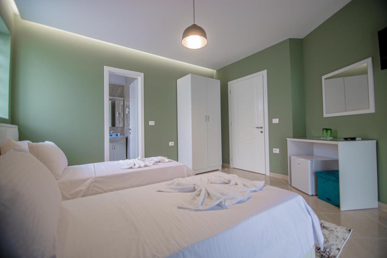 Ajilin Hotel Rooms Korce Exterior foto