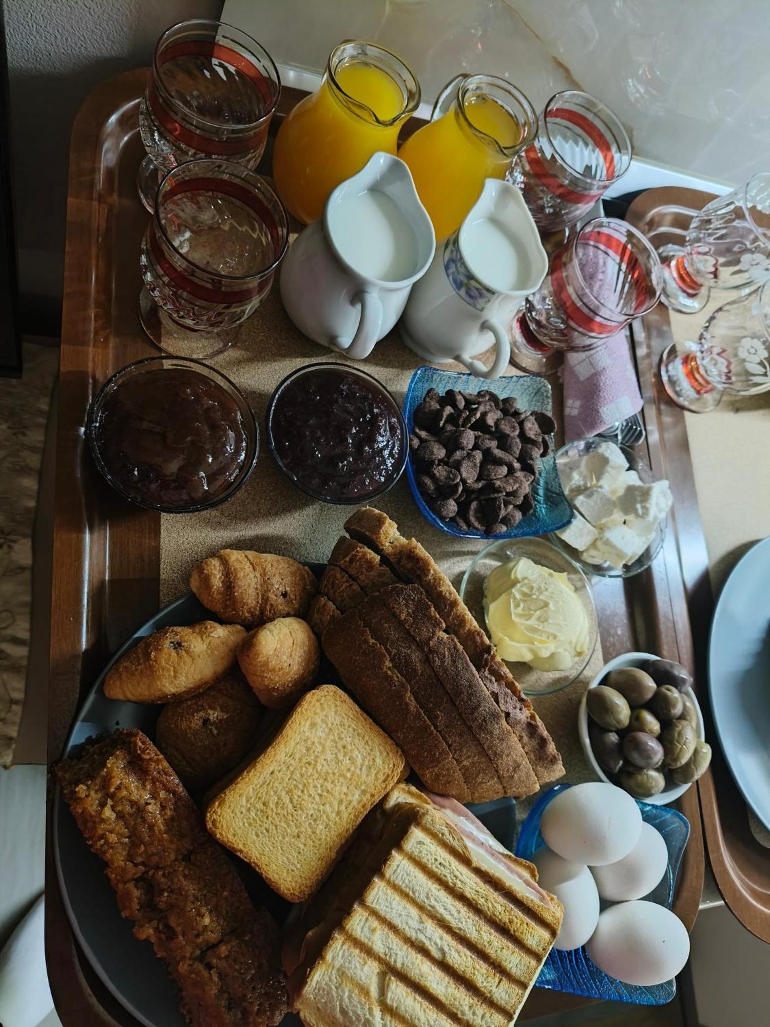 Ajilin Hotel Rooms Korce Cameră foto